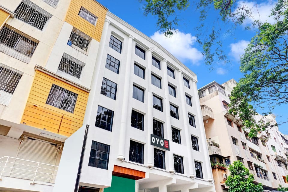Hotel O Royal Palace Hotel in Pune