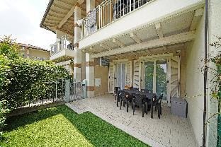 Residence Quadrivium 151 by Wonderful Italy Hotel in Lake Garda