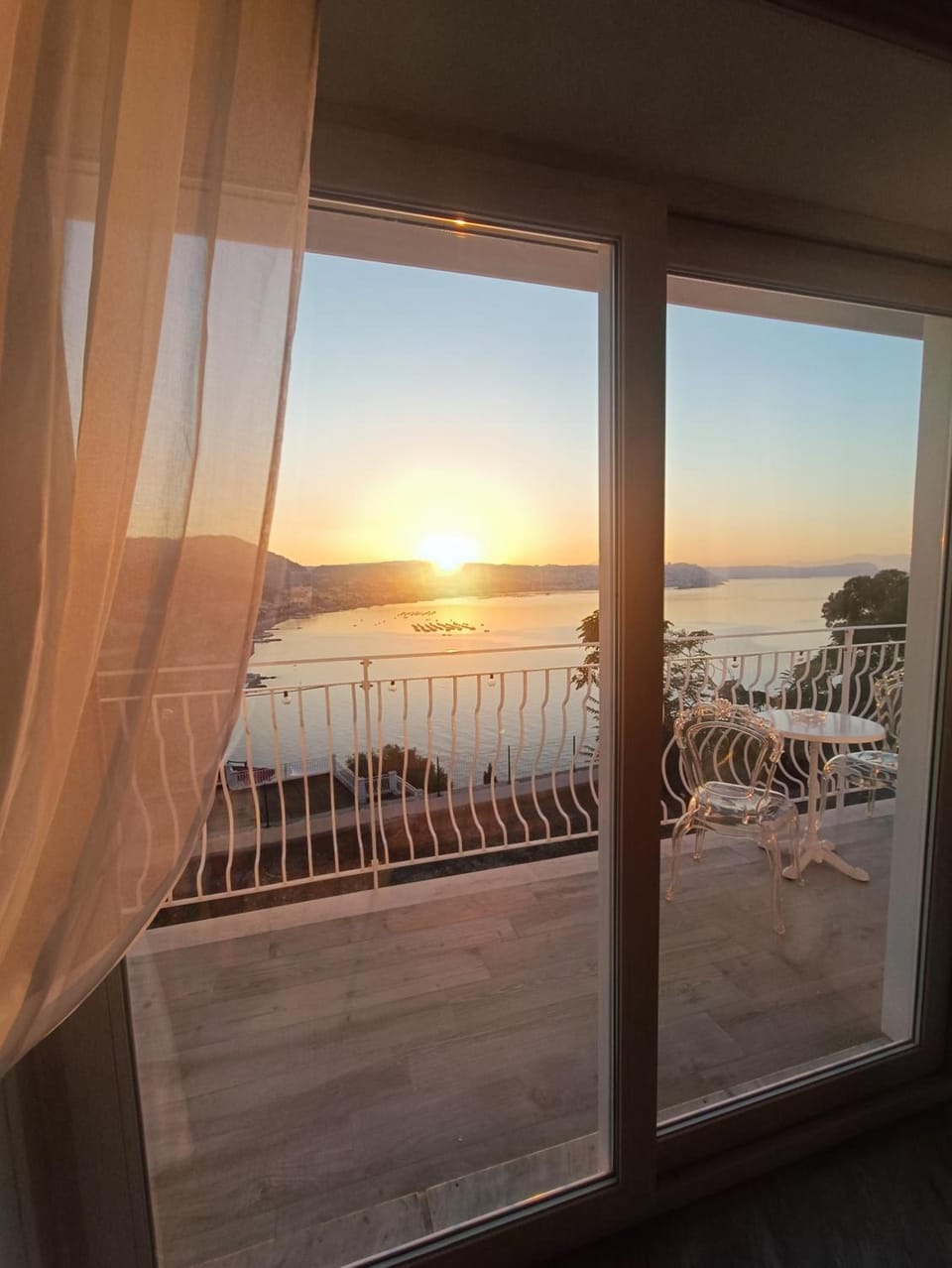 Relais Tiare Bed and Breakfast Hotel in Pozzuoli