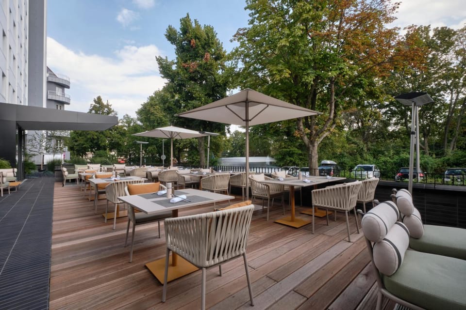 AC Hotel Berlin Humboldthain Park Hotel in Berlin
