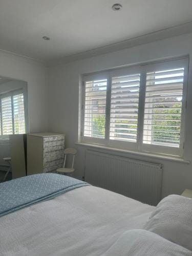 Mayfield guest rooms Hotel in Bromley