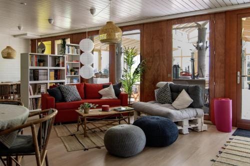 B&B Mont-Crosin Hotel in Canton of Bern (Region)