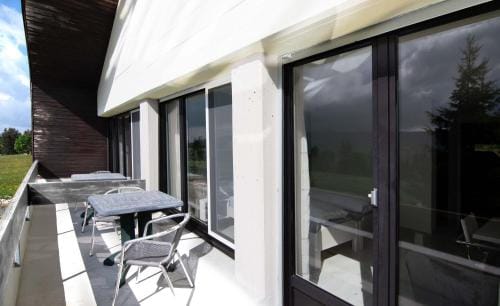 B&B Mont-Crosin Hotel in Canton of Bern (Region)