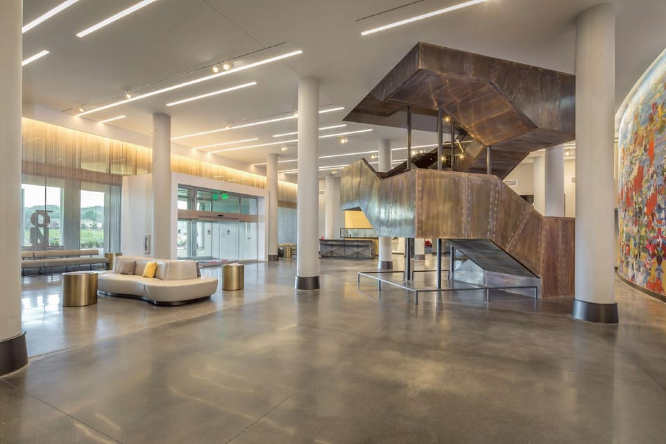 The Summit Hotel Hotel in Cincinnati