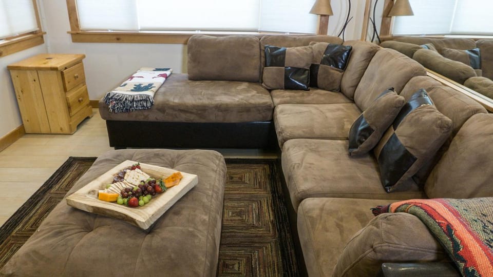 Three-Bedroom Apartment Hotel in Northstar Drive
