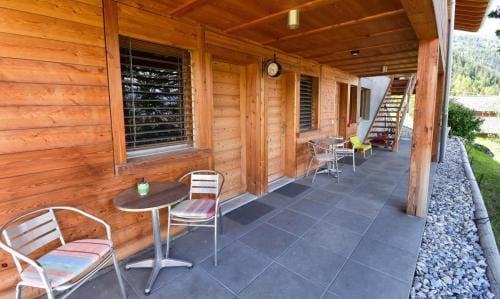 Chalet Tzarbonire Hotel in Sierre