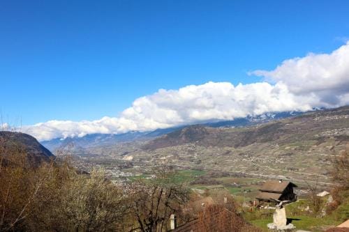 Chalet Tzarbonire Hotel in Sierre