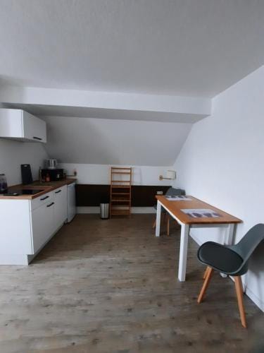 Monteurwohnung - Handwerkerwohnung Jesse Bad Konig Hotel in Hesse