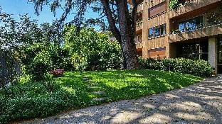 Rovani 14 in Monza with 1 bedrooms and 1 bathrooms Hotel in Monza