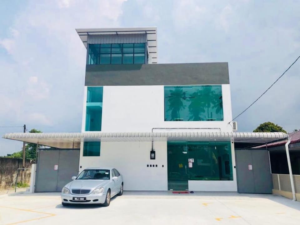 LunaStay (Shared Common Area) Inn in Kedah