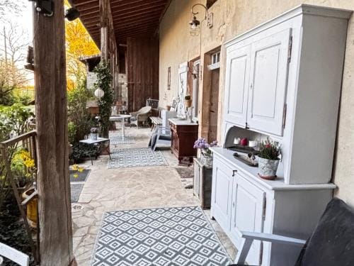 Chambre d'hote SOJANI Hotel in Bourgogne-Franche-Comté