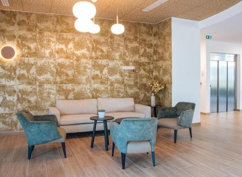 Les Nouvelles Sylphides Lambersart Hotel in Lille