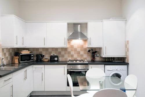 Apartment 2 - The Grove Hotel in Durham