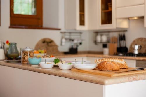 Bubamara - Bed and Breakfast Hotel in Lake Garda