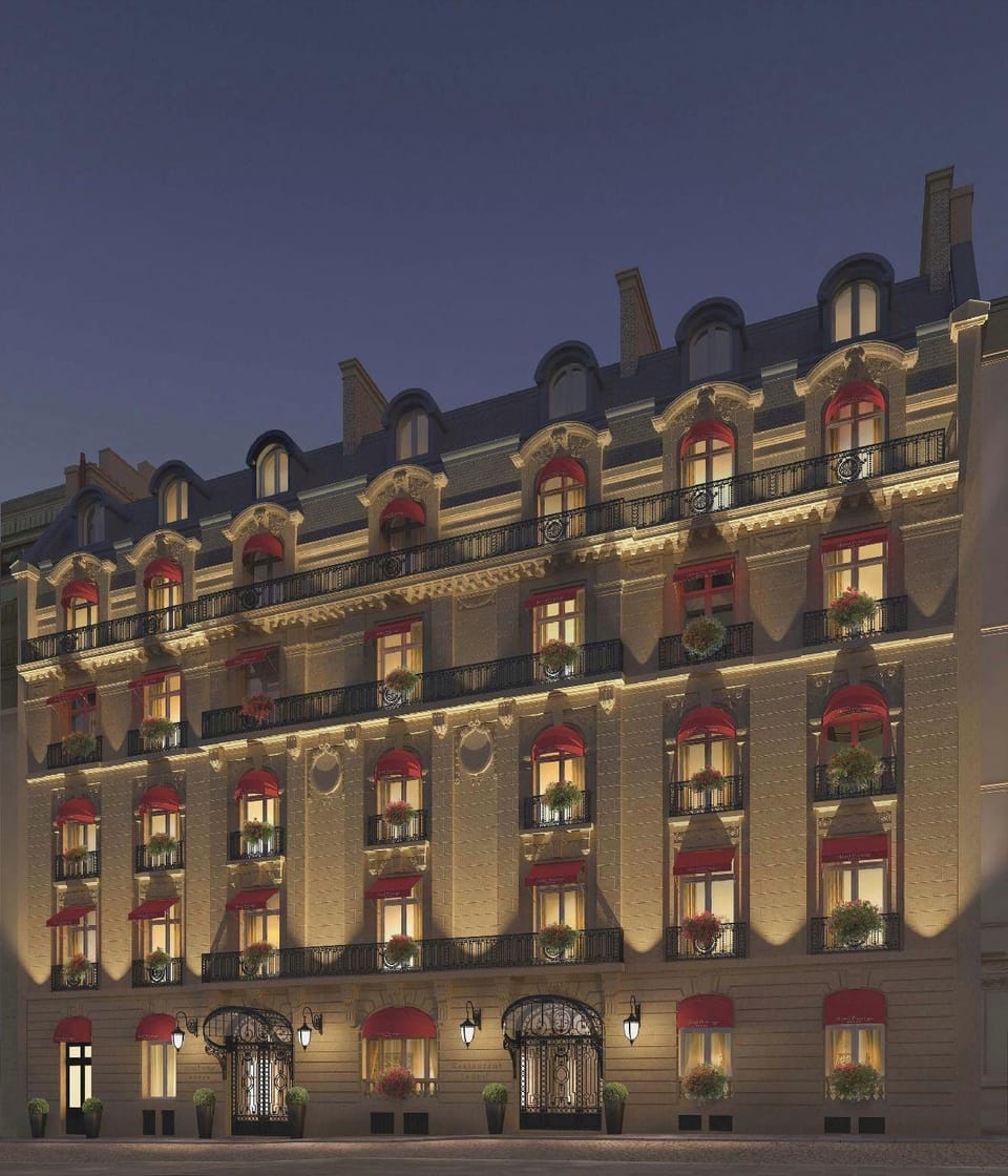 La Clef Champs-Élysées Paris by The Crest Collection Hotel in Paris