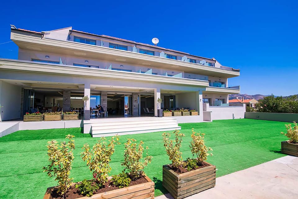 The Dome Luxury hotel  Hotel in Limenaria