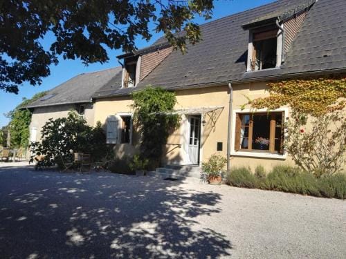 Le Theureau B&B Hotel in Bourgogne-Franche-Comté