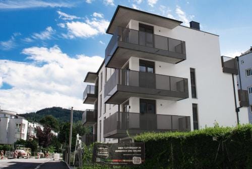 myQuartier City Chalets digital self check in Hotel in Innsbruck