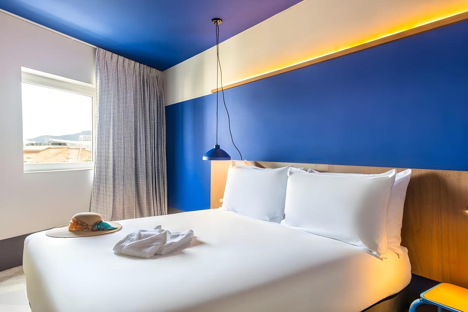 greet hotel Marseille Parc Chanot Velodrome Hotel in Marseille