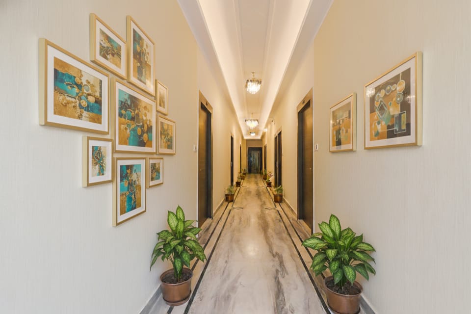 FabHotel Raj Palace Hotel in Lucknow