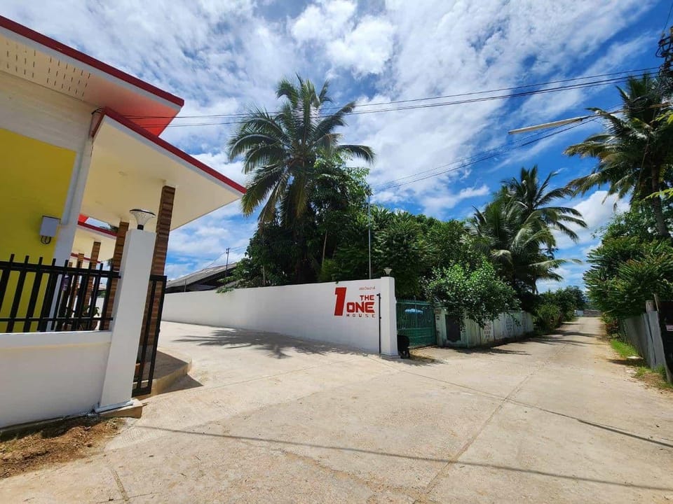 The One House PhopPhra Tak Hotel in Thailand