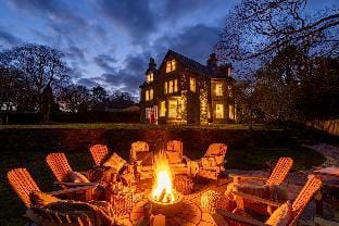Calming Crescent - Luxury 4 Bed Apt Parking/WiFi Hotel in High Peak District