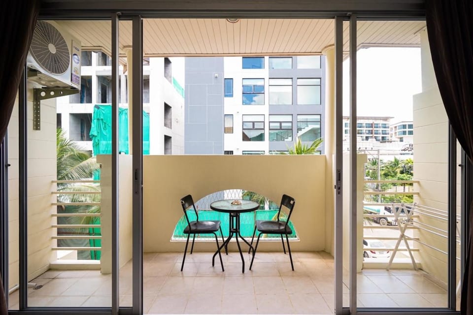 OK Phuket Hostel in Rawai