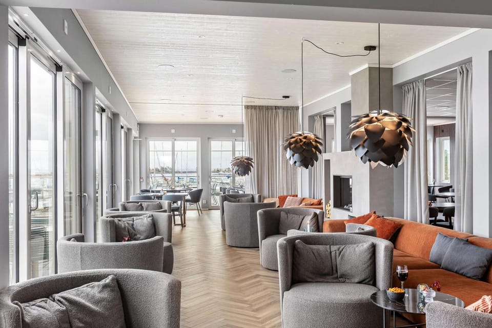 Bar/lounge