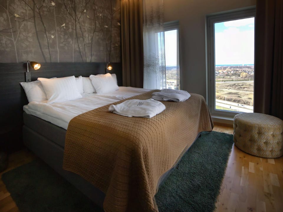 Suite room