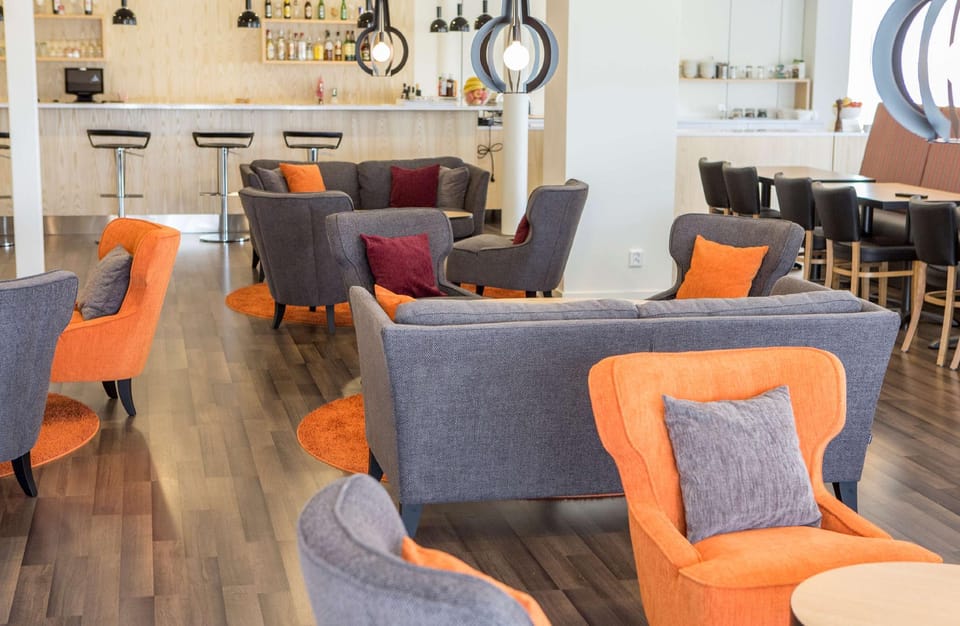 Bar/lounge