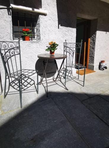 La sosta ai Cantinitt Hotel in Canton of Valais