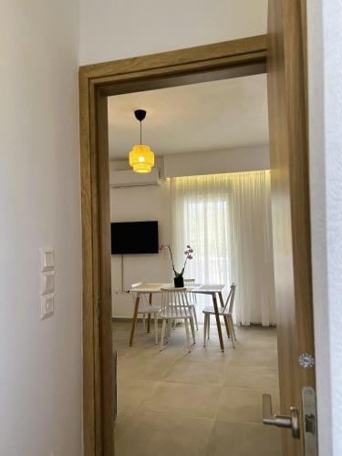 Irini Seaside Luxury Apartments Hotel in Euboea