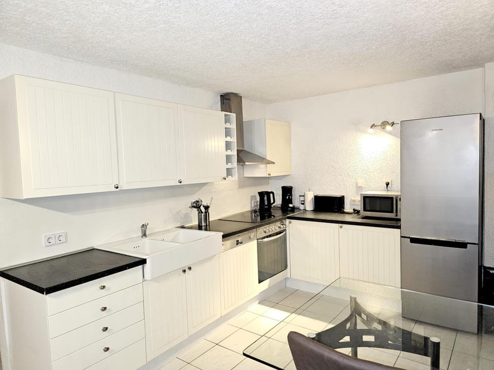 Apartmenthaus - Mackenbach Hotel in Ramstein-Miesenbach