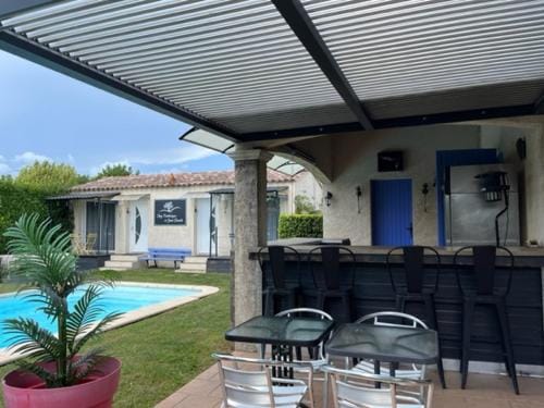 Chez Frederique et Jean-Claude Hotel in Cavaillon
