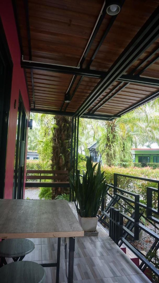 Farinda Resort Hotel in Krabi Changwat