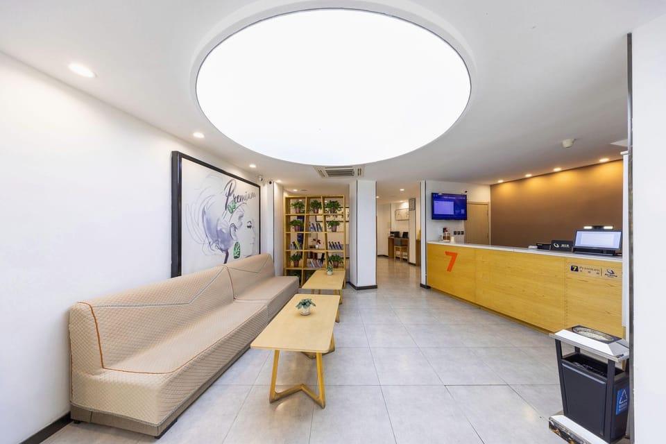 7 Days Premium·Dingxi Railway Station Hotel in China