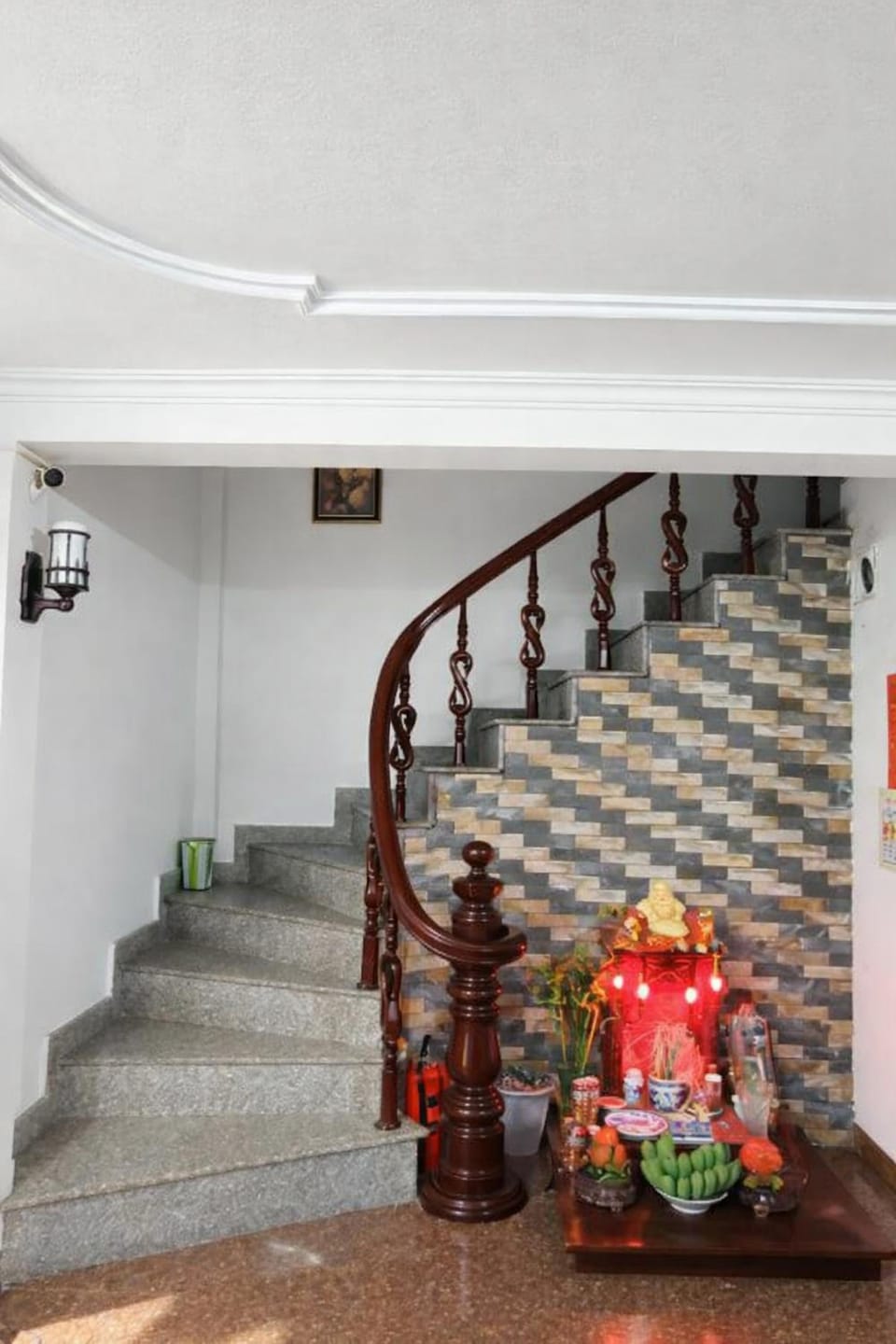 Bich Ngoc Hotel Ha Noi - Only Accept Vietnamese Customers Hotel in Hanoi