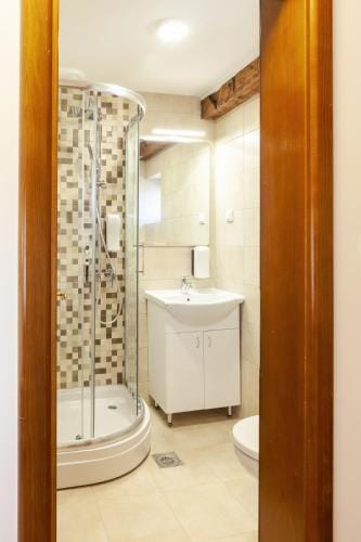 Prenociste Omega Luxury Hotel in Serbia