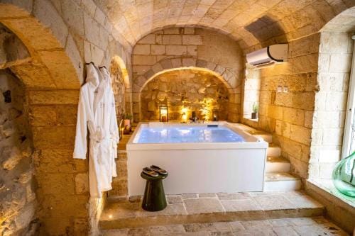 Vecchia Mottola WELLNESS Hotel in Province of Taranto
