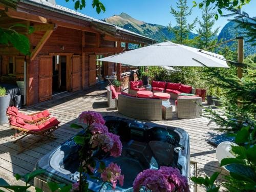 Chalet LE VAL NESS Hotel in Les Gets
