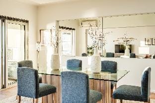 Stunning 3-Bedroom Sea Point Retreat Marin Hotel in Sea Point