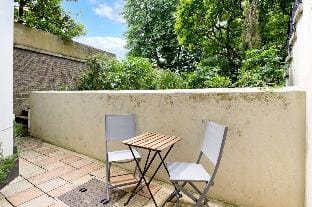 Long stay discount - Studio Flat w  Garden Access  Holland Park Hotel in City of Westminster