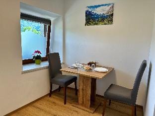 Bijol Apartments - Studio  E Hotel in Bled