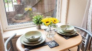 Renton Apartment  Hotel in Scotland