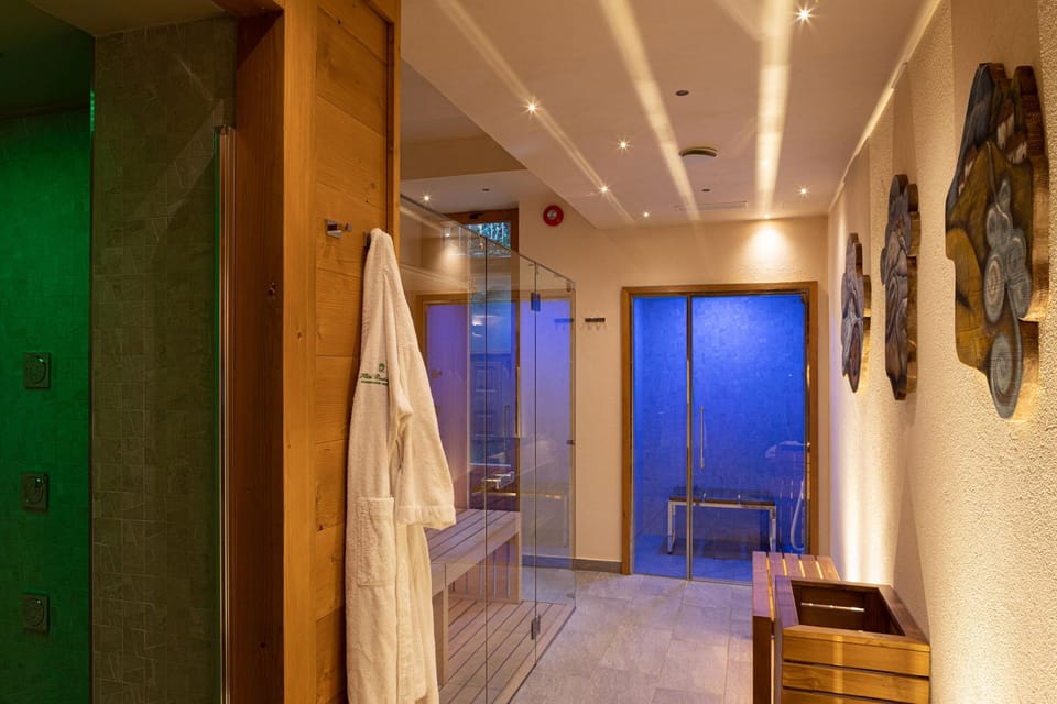 Hotel Bouton d'Or - Courmayeur Hotel in Courmayeur