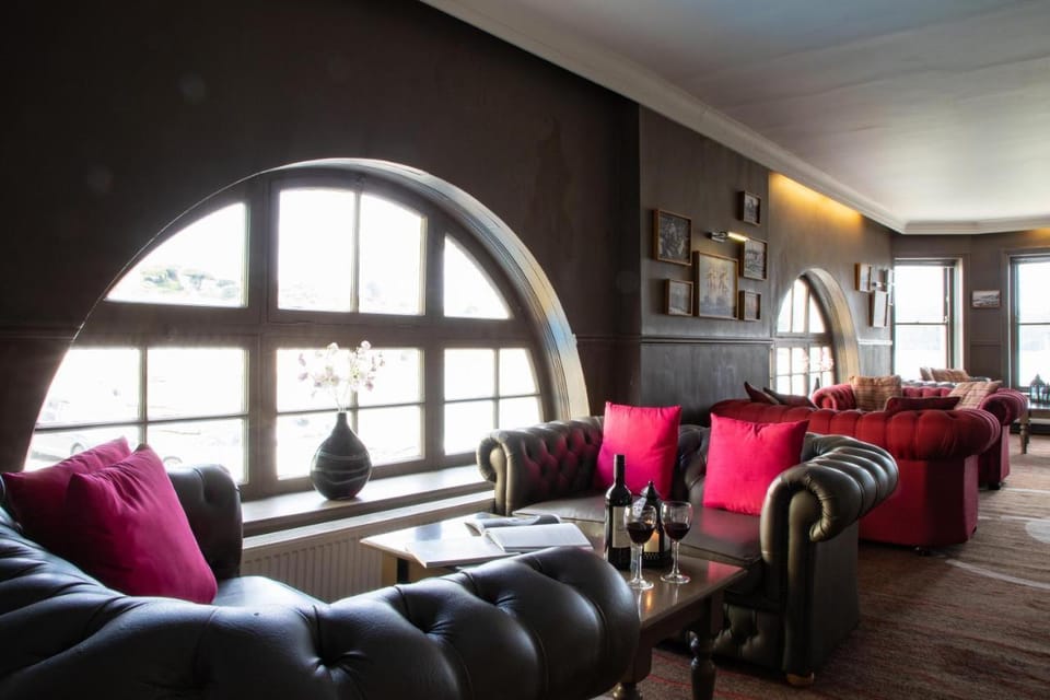 Ship and Castle Hotel Hotel in England