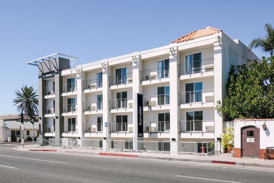 Hotel Solarena, BW Premier Collection, Newport Beach Hotel in Costa Mesa