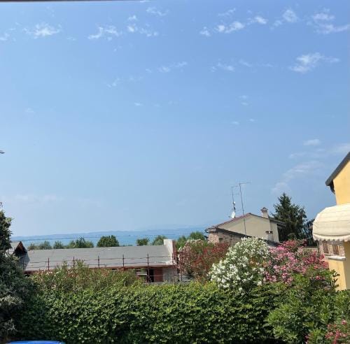 Le Casette A - Camera con bagno Hotel in Lake Garda