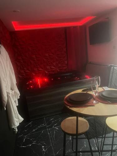 Desirs dune nuit - La seductrice Hotel in Normandy