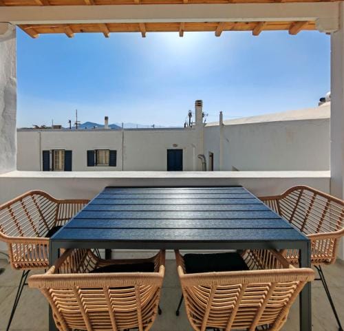 Paraga Suites Hotel in Naxos